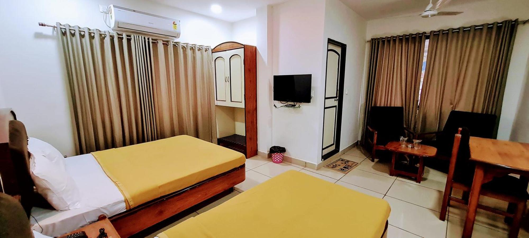 Hotel Tirth Ankleshwar Exterior photo
